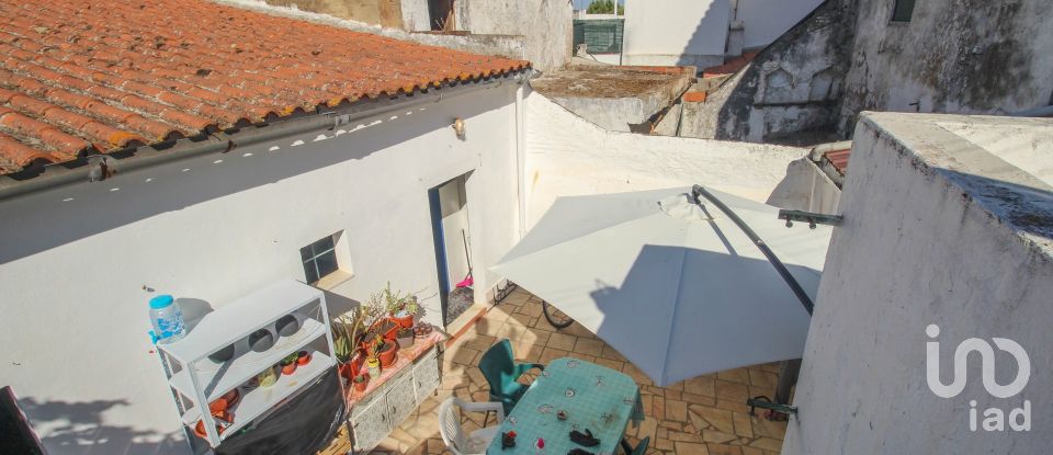 Habitação T2 em Nossa Senhora da Expectação de 82 m²