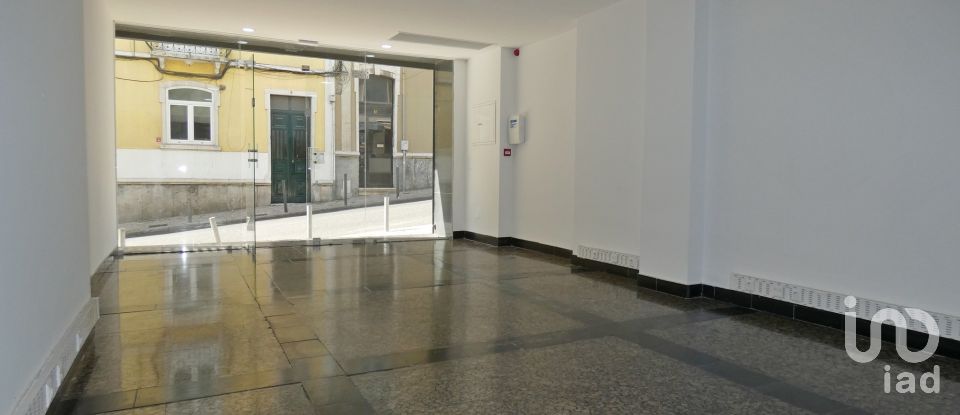 Boutique/Local commercial à Penha de França de 180 m²