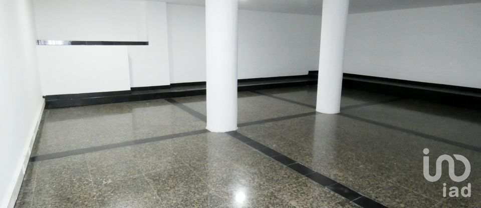 Boutique/Local commercial à Penha de França de 180 m²