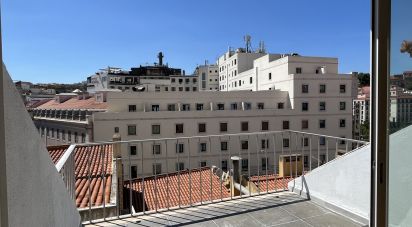 Apartamento T2 em Santa Maria Maior de 117 m²