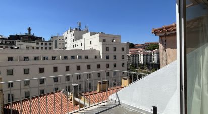 Apartamento T2 em Santa Maria Maior de 117 m²