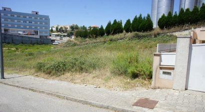 Terrain à Murça de 437 m²