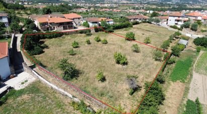 Terrain à Vilar de Nantes de 2 950 m²