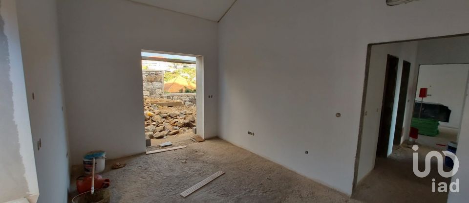 House T3 in São Martinho of 312 m²