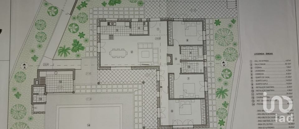 House T3 in São Martinho of 312 m²