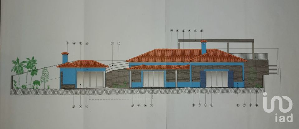 House T3 in São Martinho of 312 m²