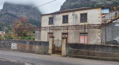 Maison T2 à Curral das Freiras de 118 m²