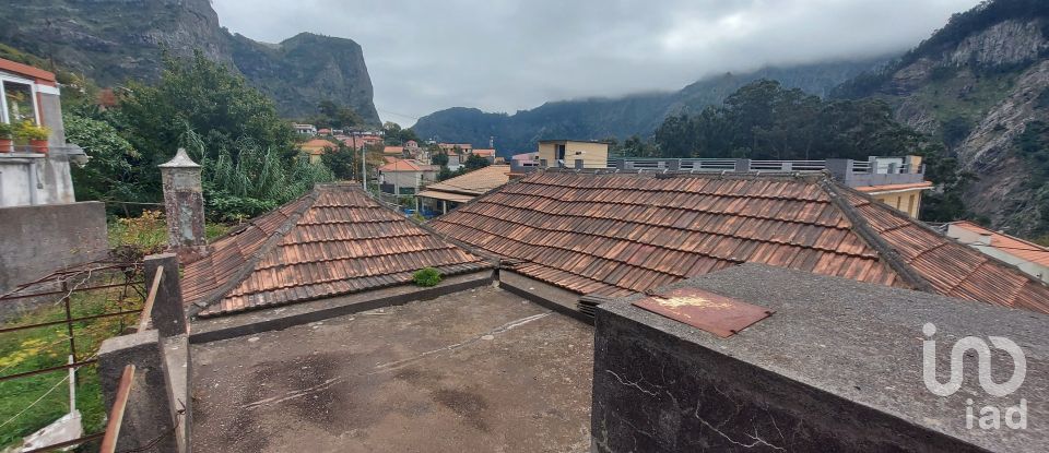 Maison T2 à Curral das Freiras de 118 m²