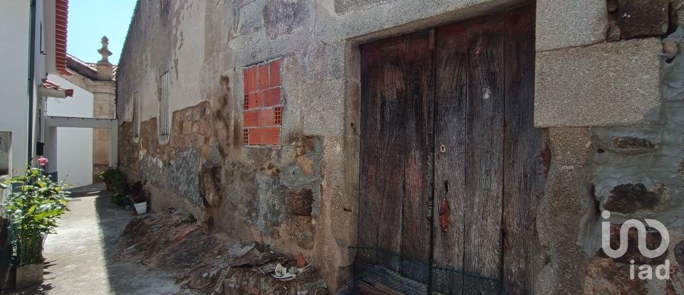 Lodge T0 in Gouveia of 177 m²