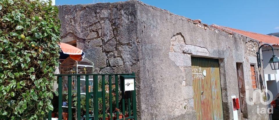 Lodge T0 in Gouveia of 177 m²