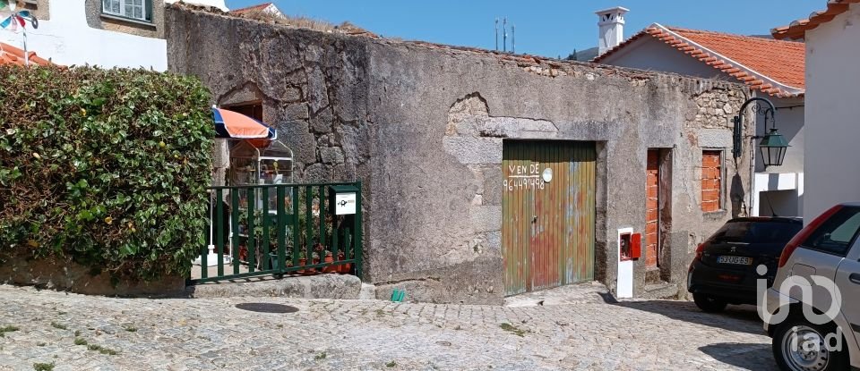 Lodge T0 in Gouveia of 177 m²