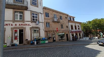 Immeuble à Gouveia de 240 m²