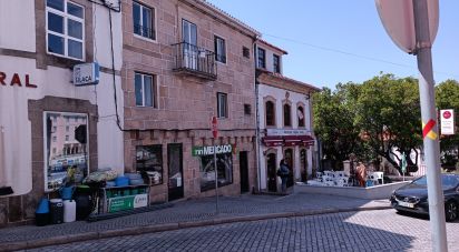 Immeuble à Gouveia de 240 m²