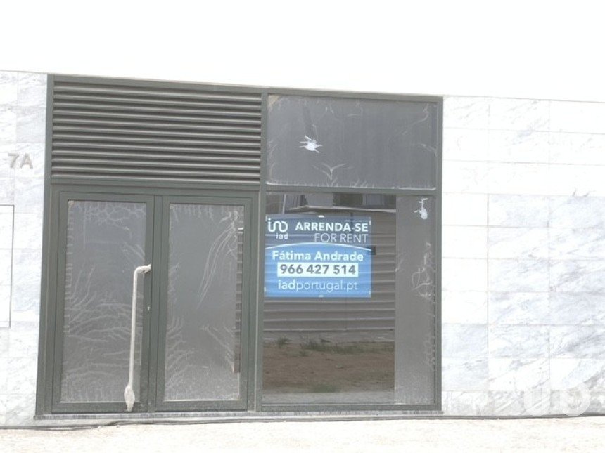 Loja / Estabelecimento Comercial em Santa Clara de 55 m²
