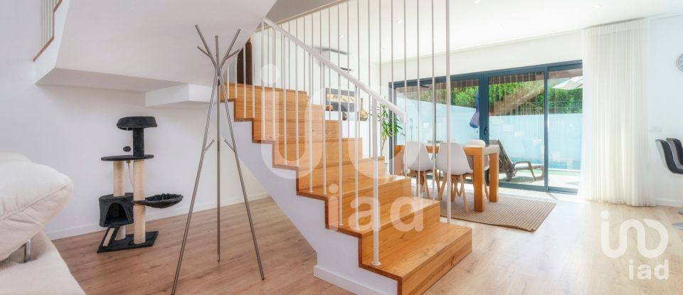 Casa T3 em Olhão de 182 m²