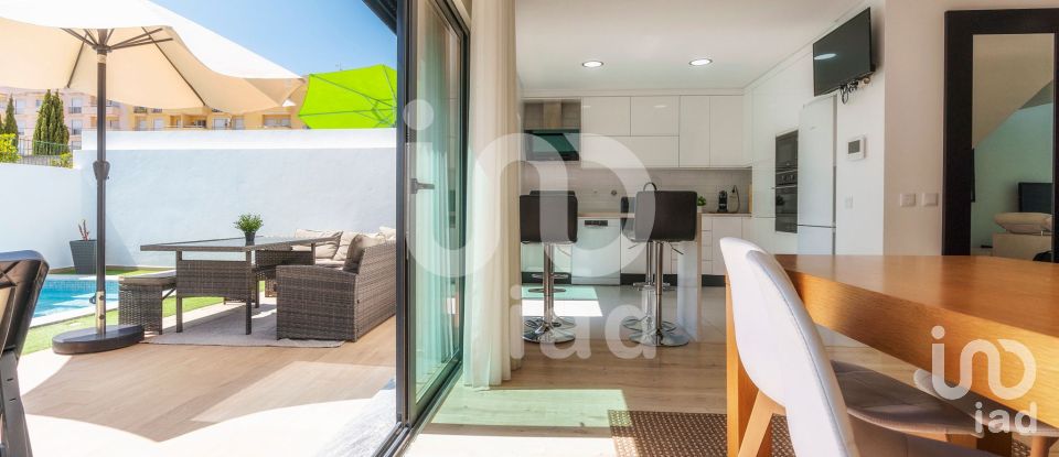 Casa T3 em Olhão de 182 m²