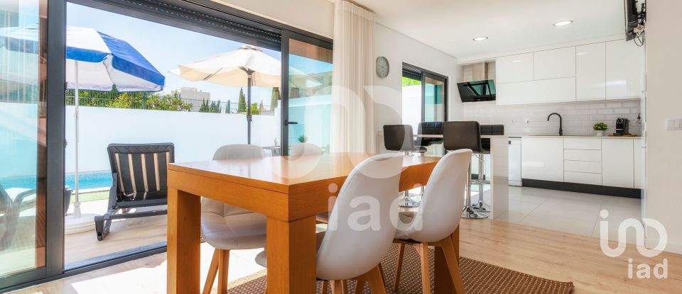 Casa T3 em Olhão de 182 m²