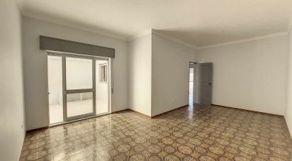 Boutique/Local commercial à Vila Real de Santo António de 192 m²