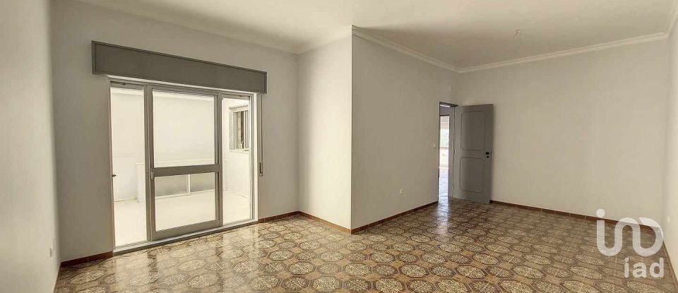 Loja / Estabelecimento Comercial em Vila Real de Santo António de 192 m²