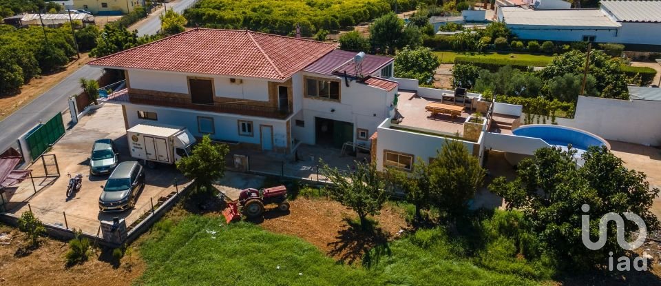 Moradia T3 em Conceição e Estoi de 300 m²