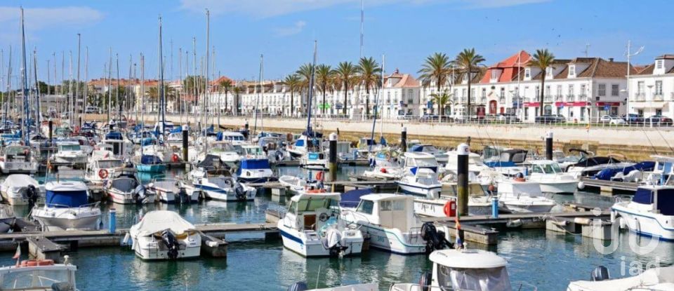 Shop / premises commercial in Vila Real de Santo António of 193 m²