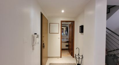 House T5 in Charneca De Caparica E Sobreda of 162 m²