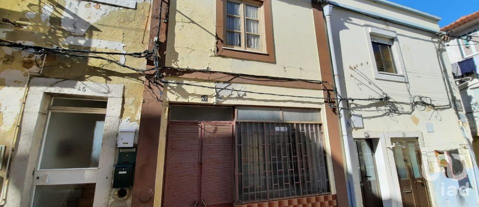 Block of flats in Setúbal (São Julião, Nossa Senhora da Anunciada e Santa Maria da Graça) of 72 m²