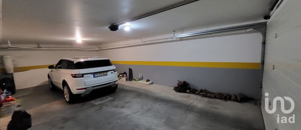 Moradia T4 em Cascais e Estoril de 251 m²