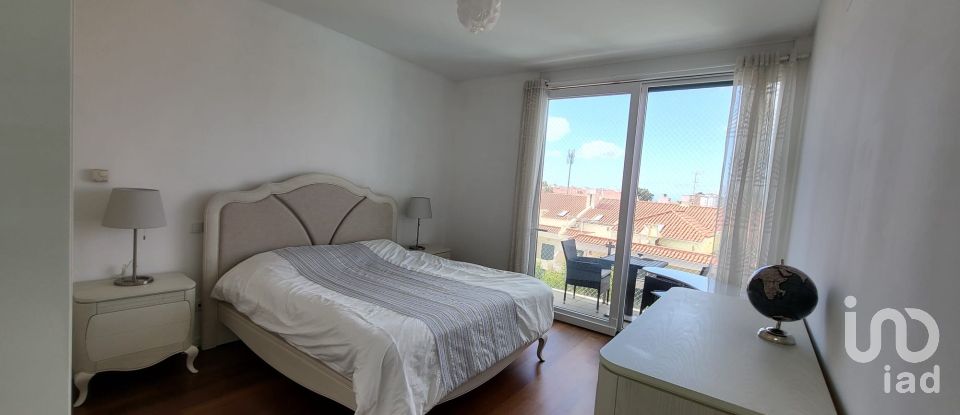 Moradia T4 em Cascais e Estoril de 251 m²