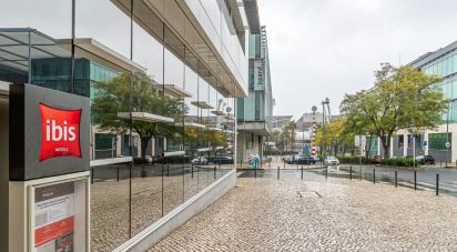 Restaurant in Parque das Nações of 224 m²