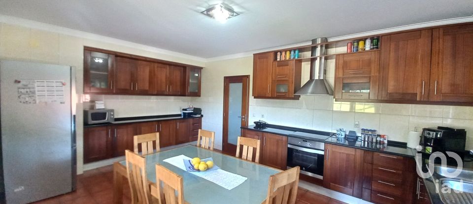 Gîte T4 à Aborim de 196 m²