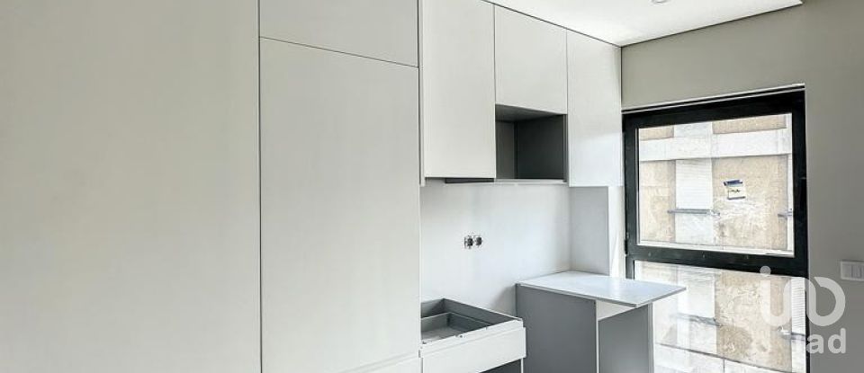 Apartment T1 in Paranhos of 59 m²