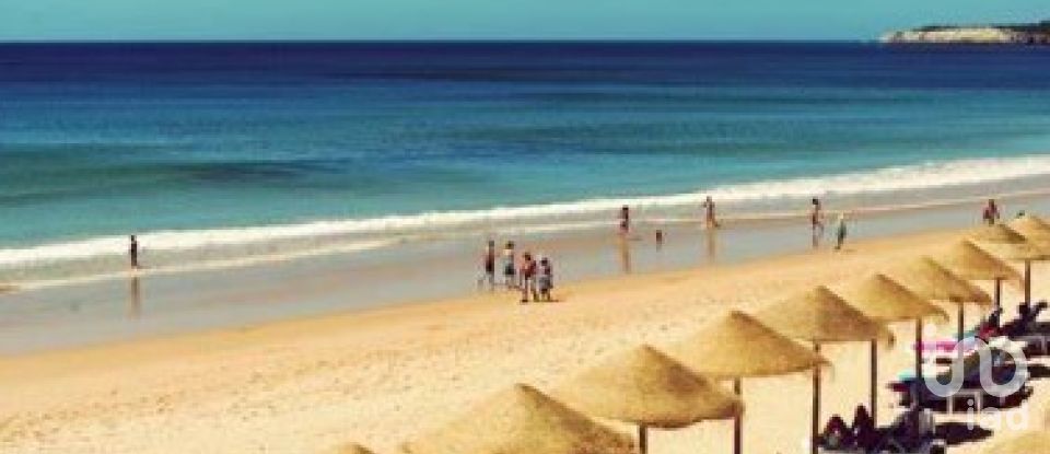 Terrain à São Bartolomeu de Messines de 582 m²