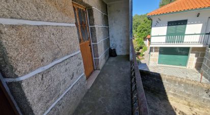 Casa / Villa T5 em Aguiar da Beira e Coruche de 144 m²