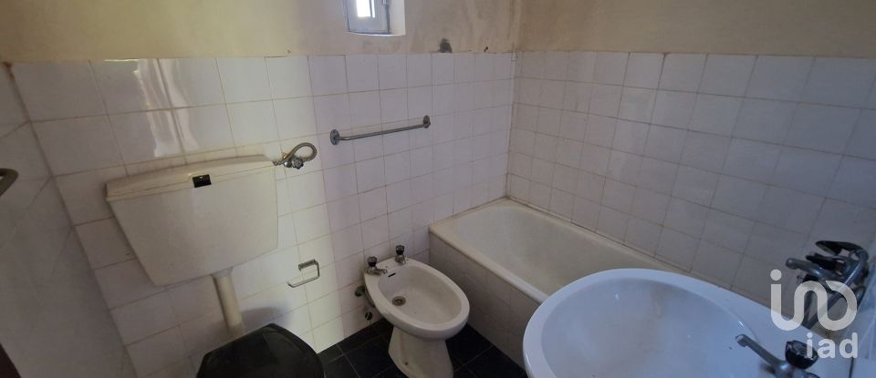 House T5 in Aguiar da Beira e Coruche of 144 m²