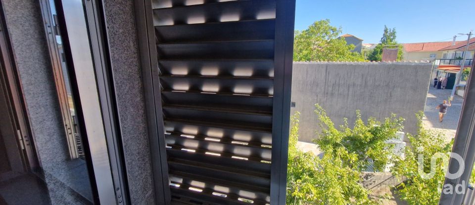 House T5 in Aguiar da Beira e Coruche of 144 m²