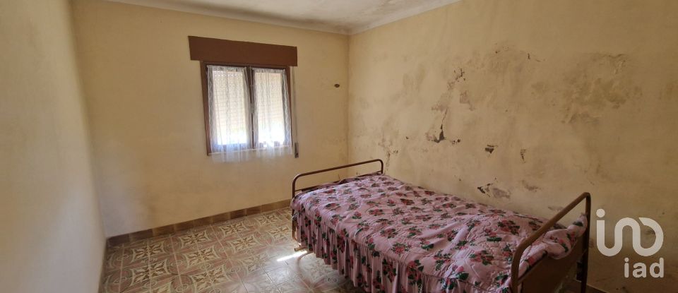 House T5 in Aguiar da Beira e Coruche of 144 m²