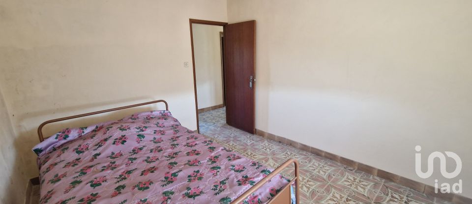 House T5 in Aguiar da Beira e Coruche of 144 m²