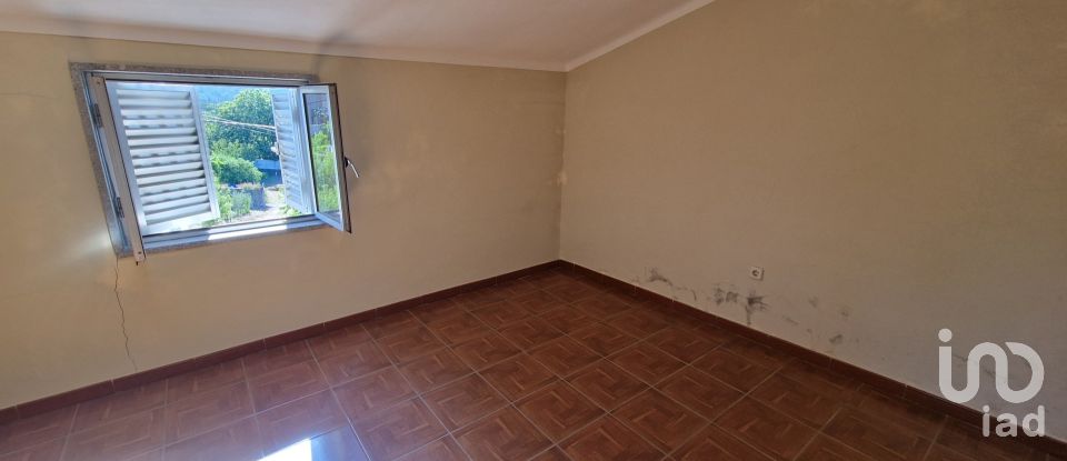 House T5 in Aguiar da Beira e Coruche of 144 m²