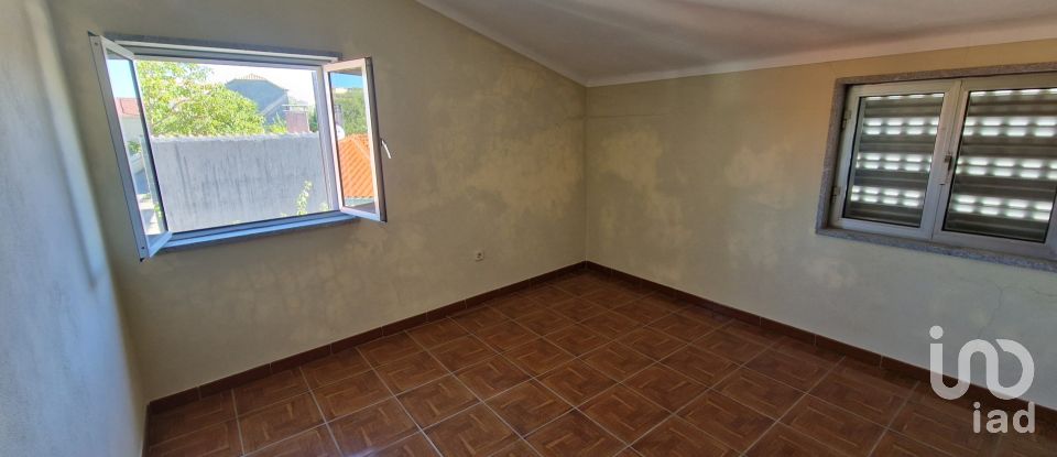House T5 in Aguiar da Beira e Coruche of 144 m²