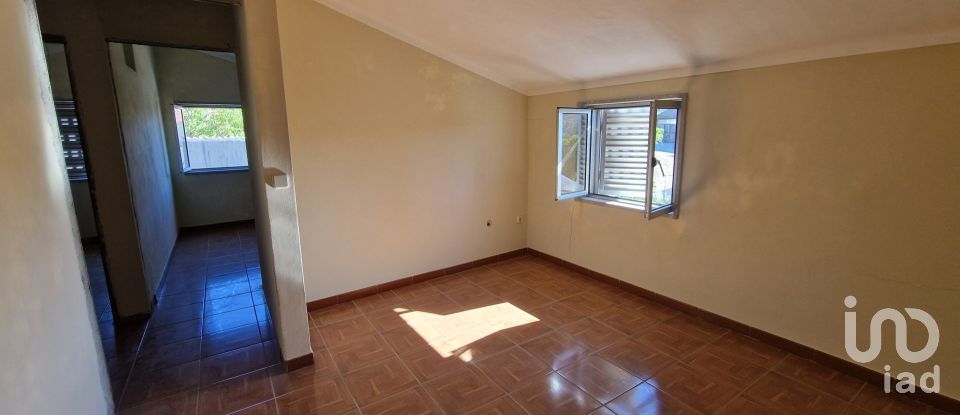 House T5 in Aguiar da Beira e Coruche of 144 m²