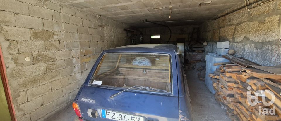 House T5 in Aguiar da Beira e Coruche of 144 m²