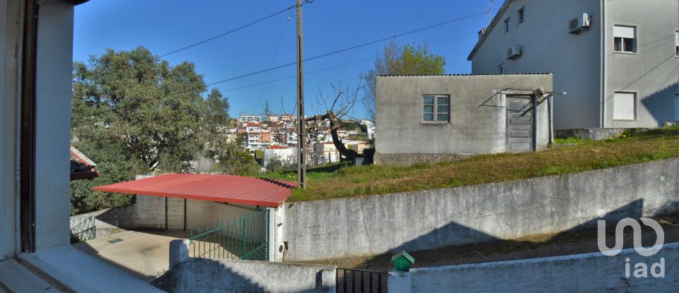 Maison de ville T5 à São Martinho do Bispo e Ribeira de Frades de 219 m²