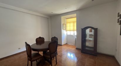 House T3 in Fontes of 240 m²