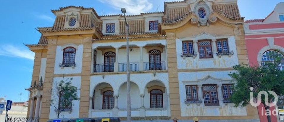 Shop / premises commercial in Vila Real de Santo António of 306 m²