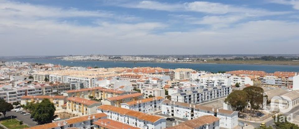 Shop / premises commercial in Vila Real de Santo António of 306 m²