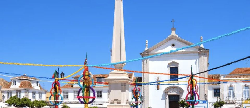 Shop / premises commercial in Vila Real de Santo António of 306 m²