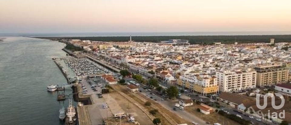 Shop / premises commercial in Vila Real de Santo António of 306 m²