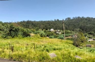 Land in Canhas of 1,418 m²