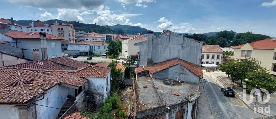 Bâtiment à Arcos de Valdevez (Salvador), Vila Fonche e Parada de 247 m²